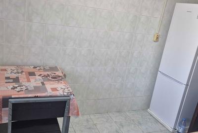 Apartament cu 2 camere decomandat în Buzaului - 2