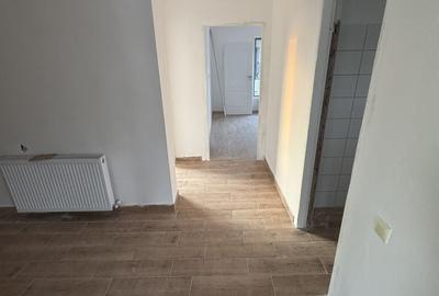 Casă cu 3 camere în Domnești - 1