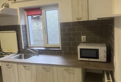 Casă cu 4 camere cu Teren 40 Mp în Central - 7