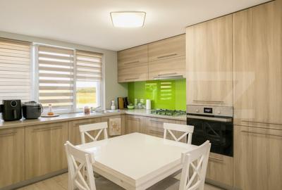 Duplex cu 14 camere cu Canalizare în Someșeni - 1