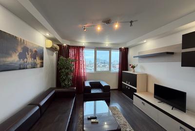 Apartament cu 2 camere decomandat în P-ța Unirii