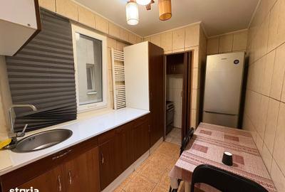 Apartament cu 2 camere decomandat în Eroii Revoluției