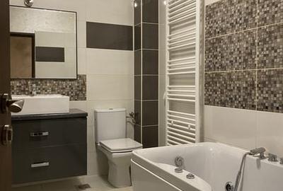 Casă cu 4 camere cu Teren 190 Mp în Central - 4