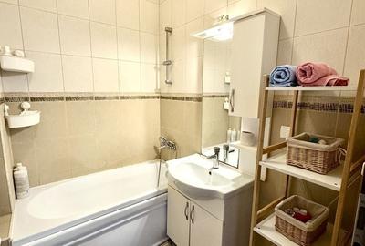 Apartament cu 3 camere decomandat în Băneasa - 2