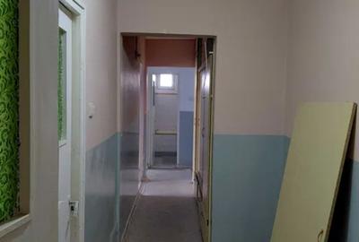 Apartament cu 3 camere decomandat în Micro 20 - 6