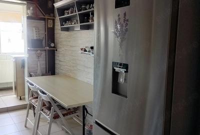 Apartament cu 4 camere semidecomandat în Berceni - 1