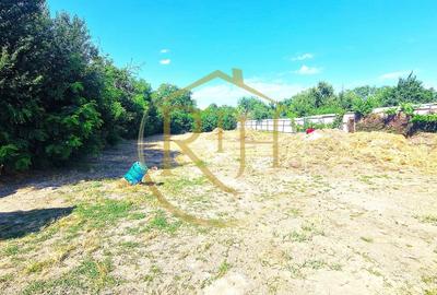 Teren Construcții intravilan de 1406 mp, în Fratelia - 3
