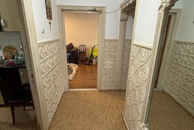 Apartament cu 3 camere decomandat în Calarași 4