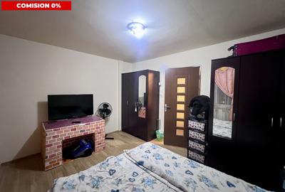 Apartament cu 3 camere decomandat, mobilat în Dâmbovița