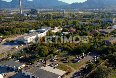 Teren de 5592 mp, în Triaj - 11