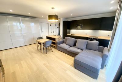 Apartament cu 2 camere semidecomandat, mobilat în Aviației