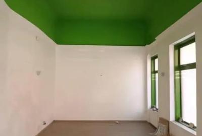Spațiu comercial, de 180 mp, în Central