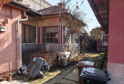 Casă cu Teren 300 Mp în Gheorghe Doja - 1