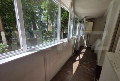 Apartament cu 2 camere decomandat, mobilat în Aleea Carpați