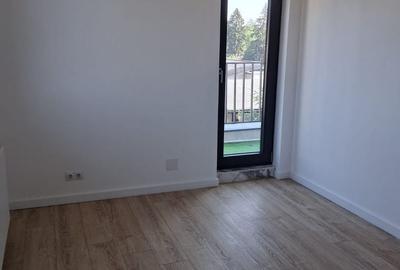 Apartament cu 3 camere decomandat în Central - 6