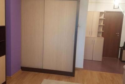 Garsonieră decomandată în Sebastian - 6