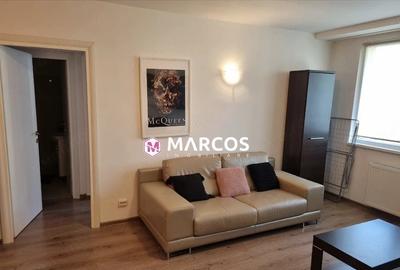 Apartament cu 2 camere semidecomandat în Micro I - 7
