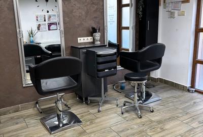 Apartament cu 2 camere semidecomandat în 7 Noiembrie