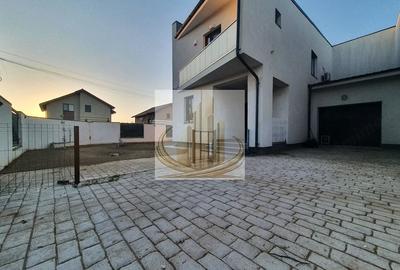 Casă cu Teren 375 Mp în Dumbrăvița