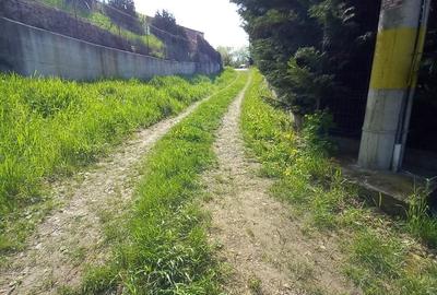Teren de 500 mp, în Central - 9