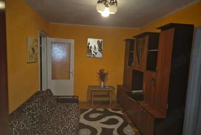 Apartament cu 2 camere nedecomandat în George Enescu