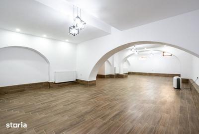 Casă cu 5 camere cu Teren 82 Mp în Unirii