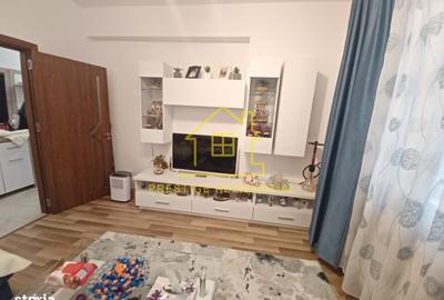 Apartament cu 2 camere decomandat în Titan