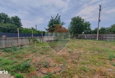 Casă cu 5 camere cu Teren 2790 Mp în Dumbrăveni