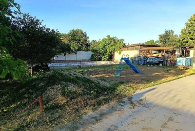 Casă cu 4 camere cu Teren 2741 Mp în Jebel - 2