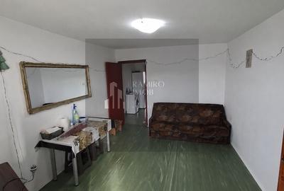 Apartament cu 2 camere decomandat în Titan