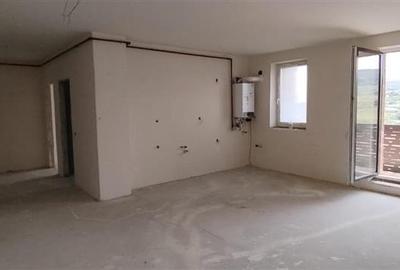 Apartament cu 2 camere semidecomandat în Iris