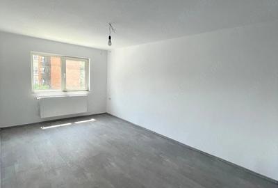 Apartament cu 2 camere decomandat în Sud - 1