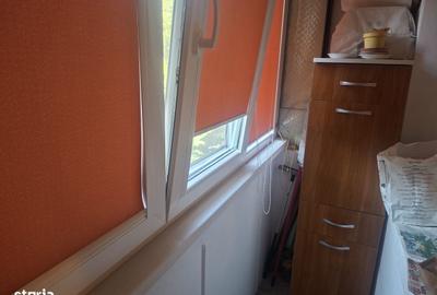 Apartament cu 2 camere decomandat în Vest