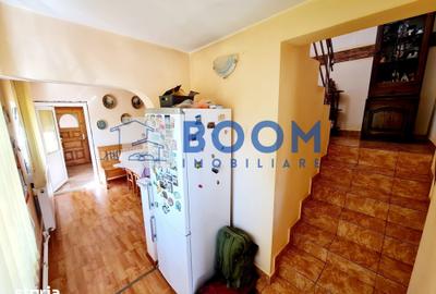 Casă cu 4 camere cu Teren 510 Mp în Central
