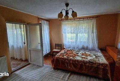 Casă cu 4 camere cu Teren 106 Mp în Central - 8