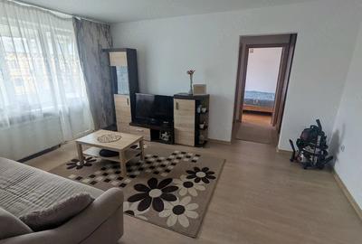 Apartament cu 2 camere decomandat în Central - 1