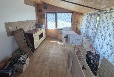 Casă cu 3 camere cu Teren 1120 Mp în Vânători