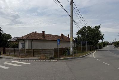 Casă cu 3 camere în Cârcea