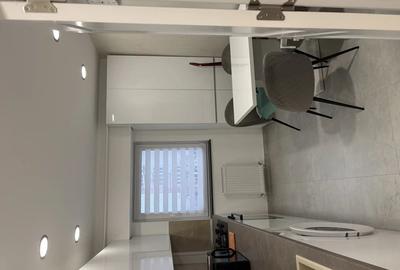 Apartament cu 3 camere decomandat în Central - 4