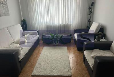 Apartament cu 3 camere decomandat, mobilat în Dristor