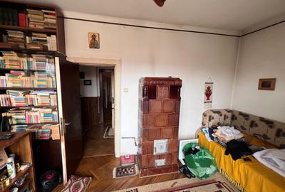 Casă cu 5 camere cu Teren 250 Mp în Central - 12
