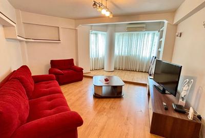 Apartament cu 3 camere decomandat, mobilat în Ultracentral