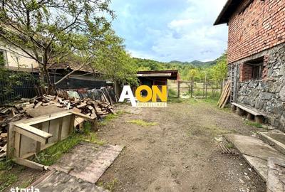 Casă cu 7 camere cu Teren 810 Mp în Săsciori