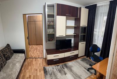Apartament cu 2 camere nedecomandat în Central