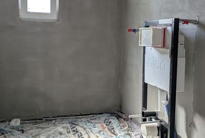 Casă cu 4 camere în Vladimirescu