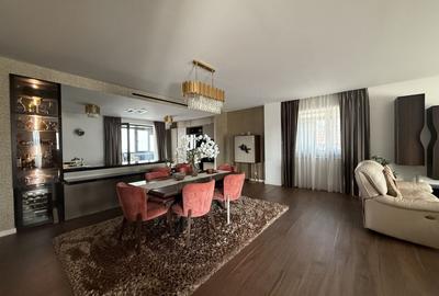 Apartament cu 4 camere decomandat, mobilat în Primăverii