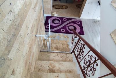 Casă cu 5 camere cu Teren 280 Mp în Vidra - 6