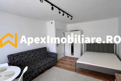 Garsonieră decomandată în Tei