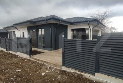 Casă individuală cu 4 camere cu Teren 400 Mp în Vorovești