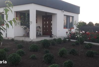 Casă cu 3 camere cu Teren 637 Mp în Tulucești - 12